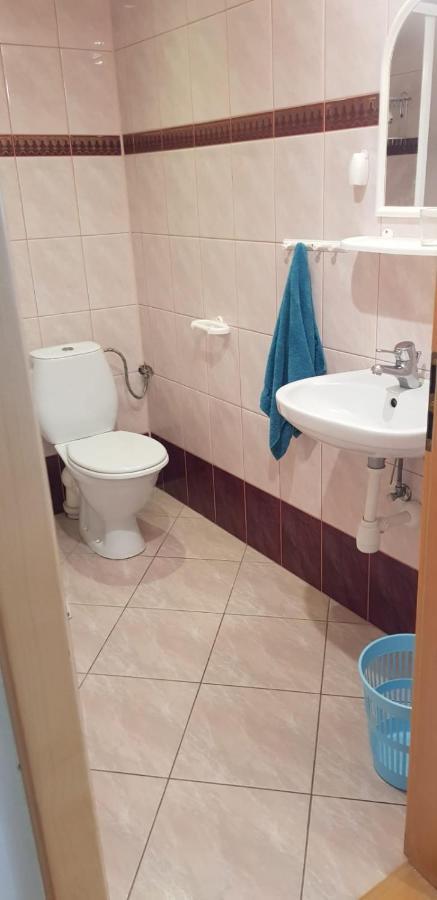Czerwony Kamien Rubin Apartment เชียโนเซตี ภายนอก รูปภาพ
