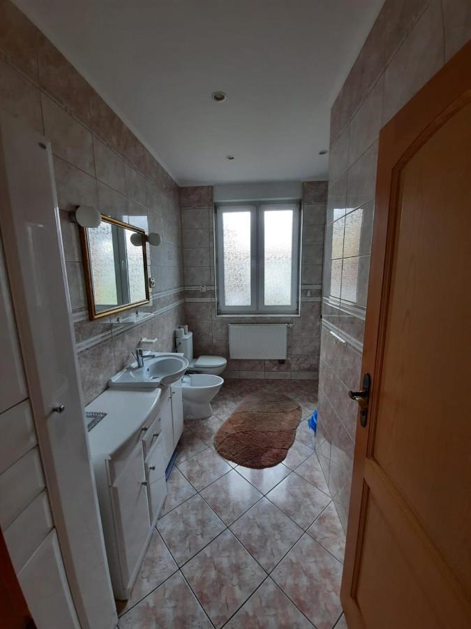 Czerwony Kamien Rubin Apartment เชียโนเซตี ห้อง รูปภาพ